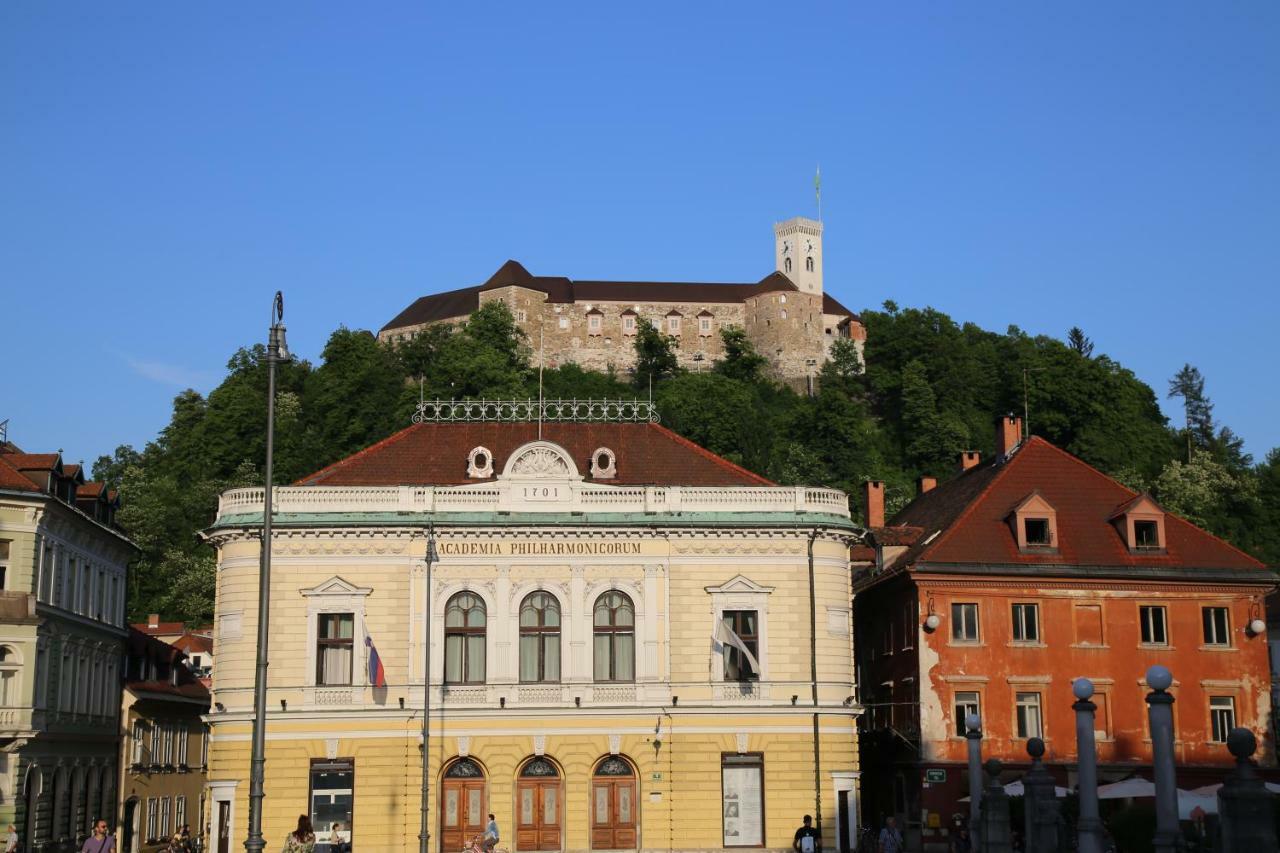Apartment Central Station between Dragon&Triple Bridges Ljubljana Buitenkant foto